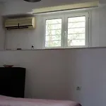 Rodi House * نافبليو